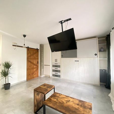 Centrico, Luminoso Y Equipado Apartment มาดริด ภายนอก รูปภาพ