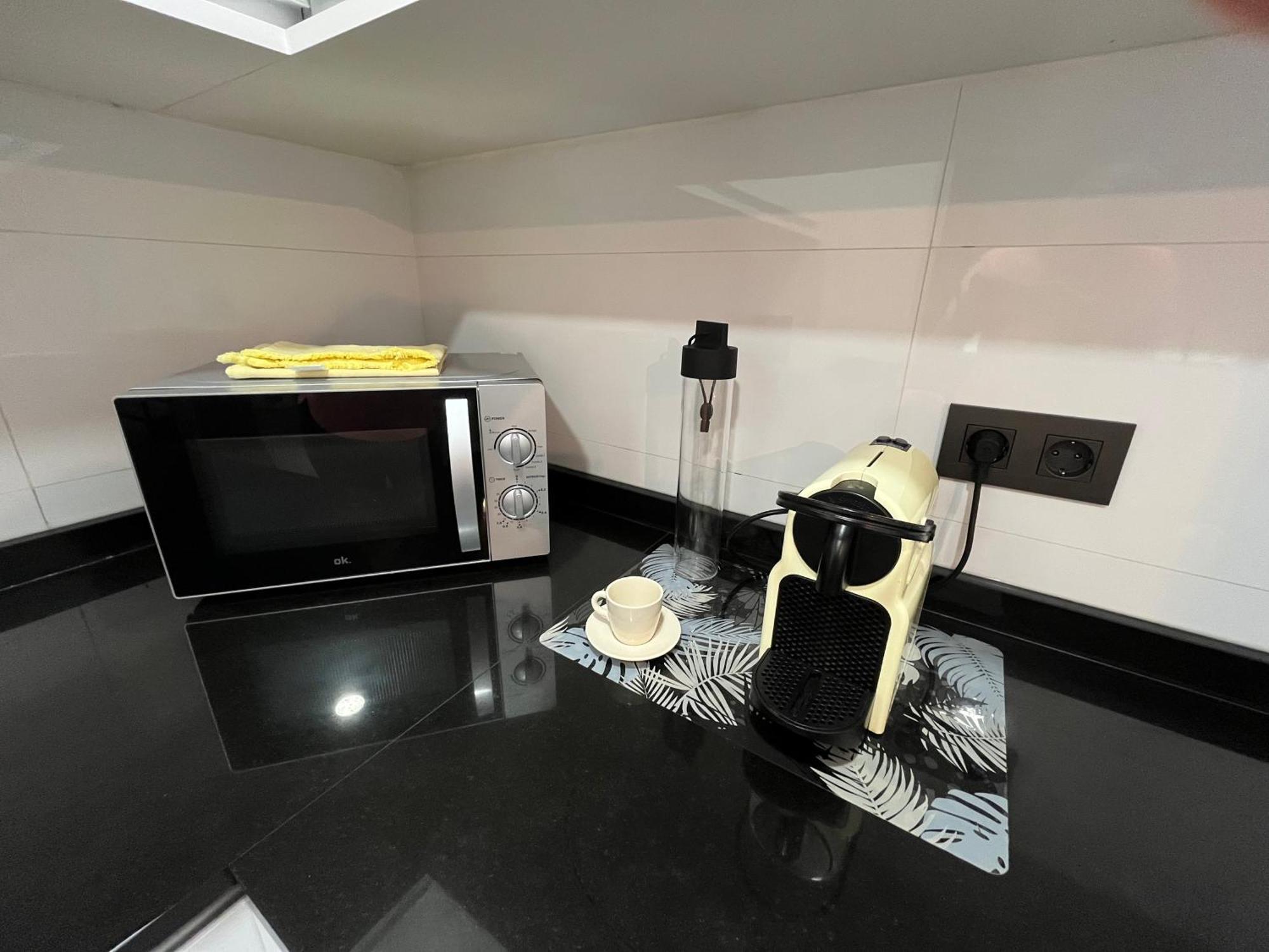 Centrico, Luminoso Y Equipado Apartment มาดริด ภายนอก รูปภาพ