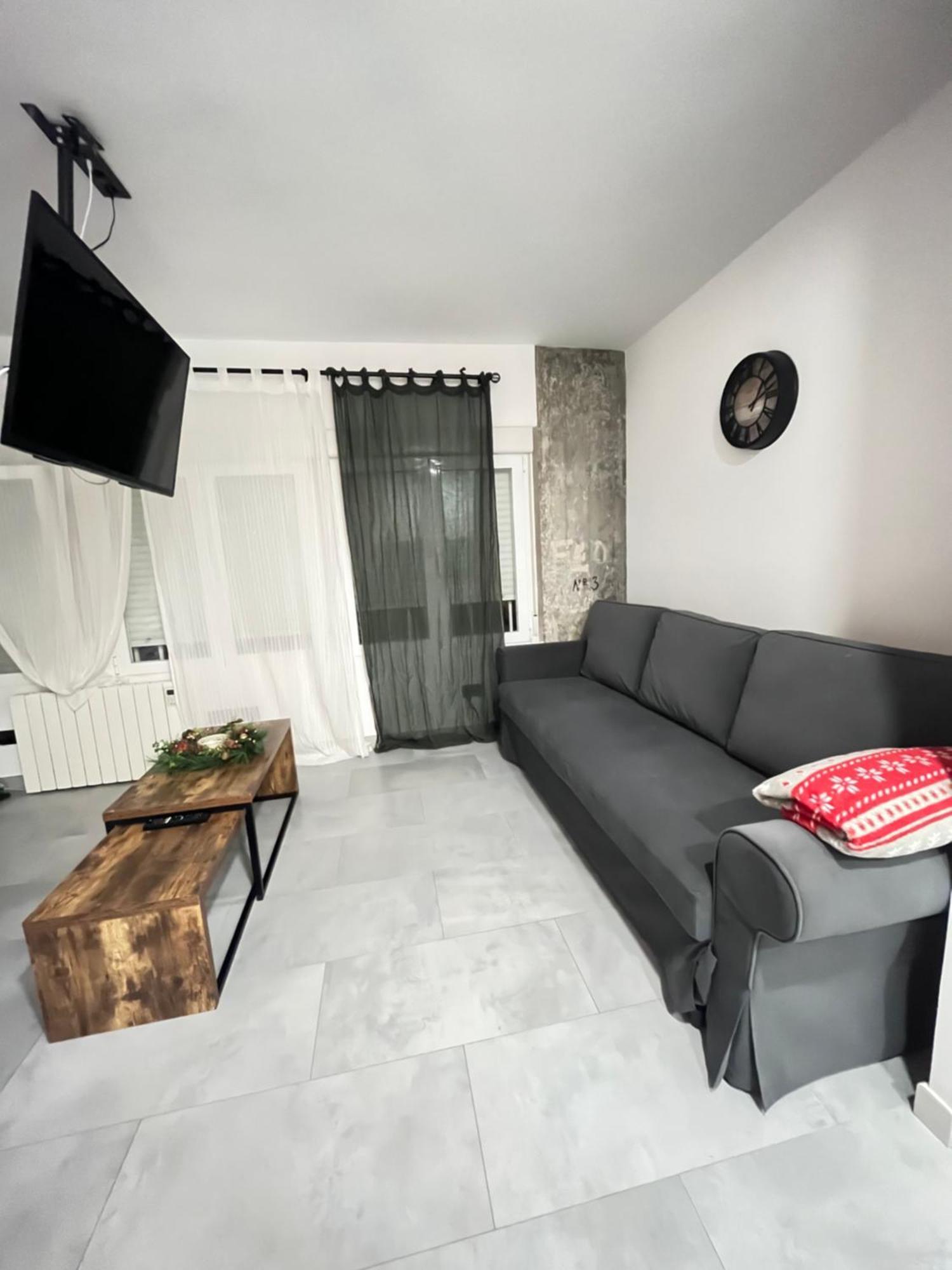 Centrico, Luminoso Y Equipado Apartment มาดริด ภายนอก รูปภาพ